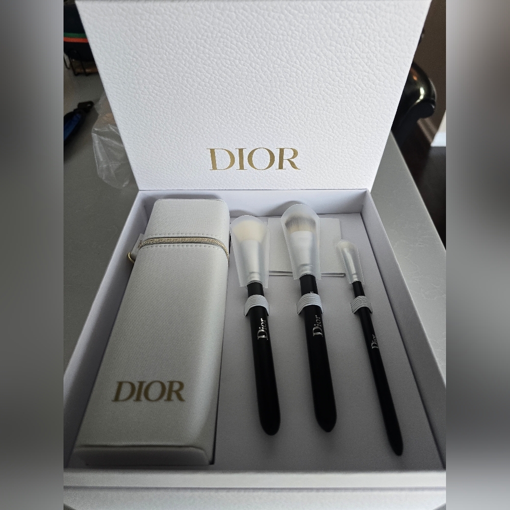 Dior Elegant Make Up Brush Set